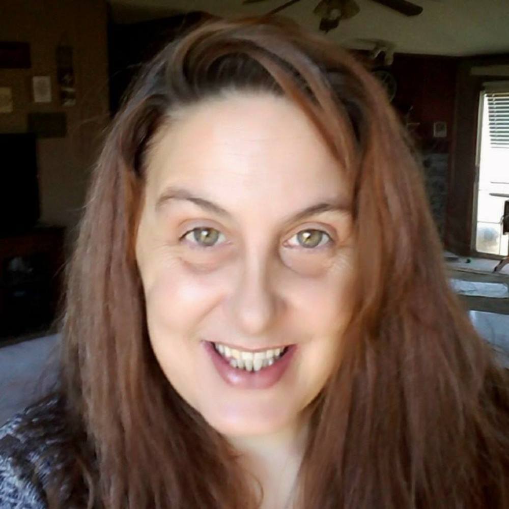 Meet your Posher, Christy